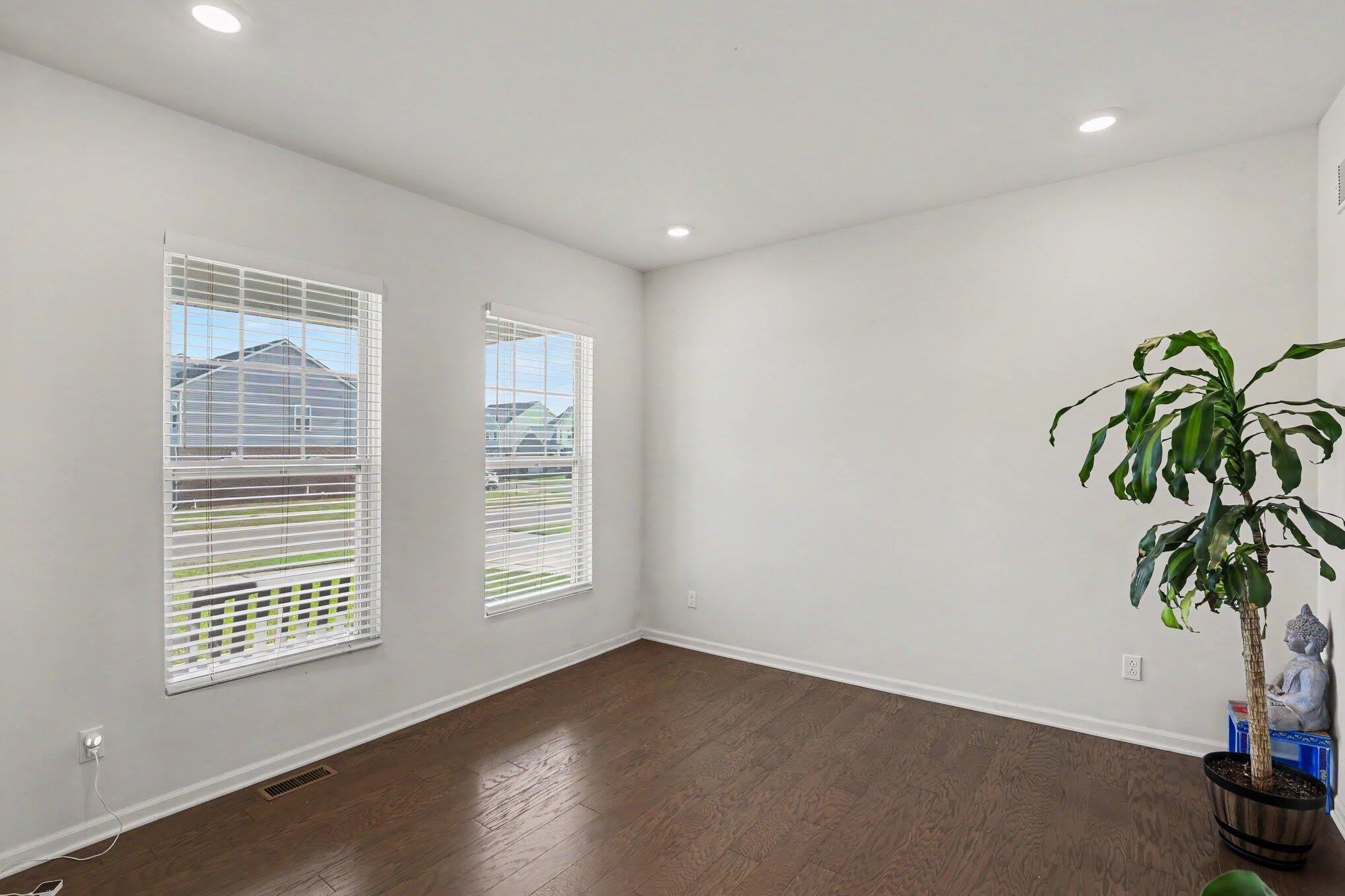 8580 Pioneer Street – photo 5