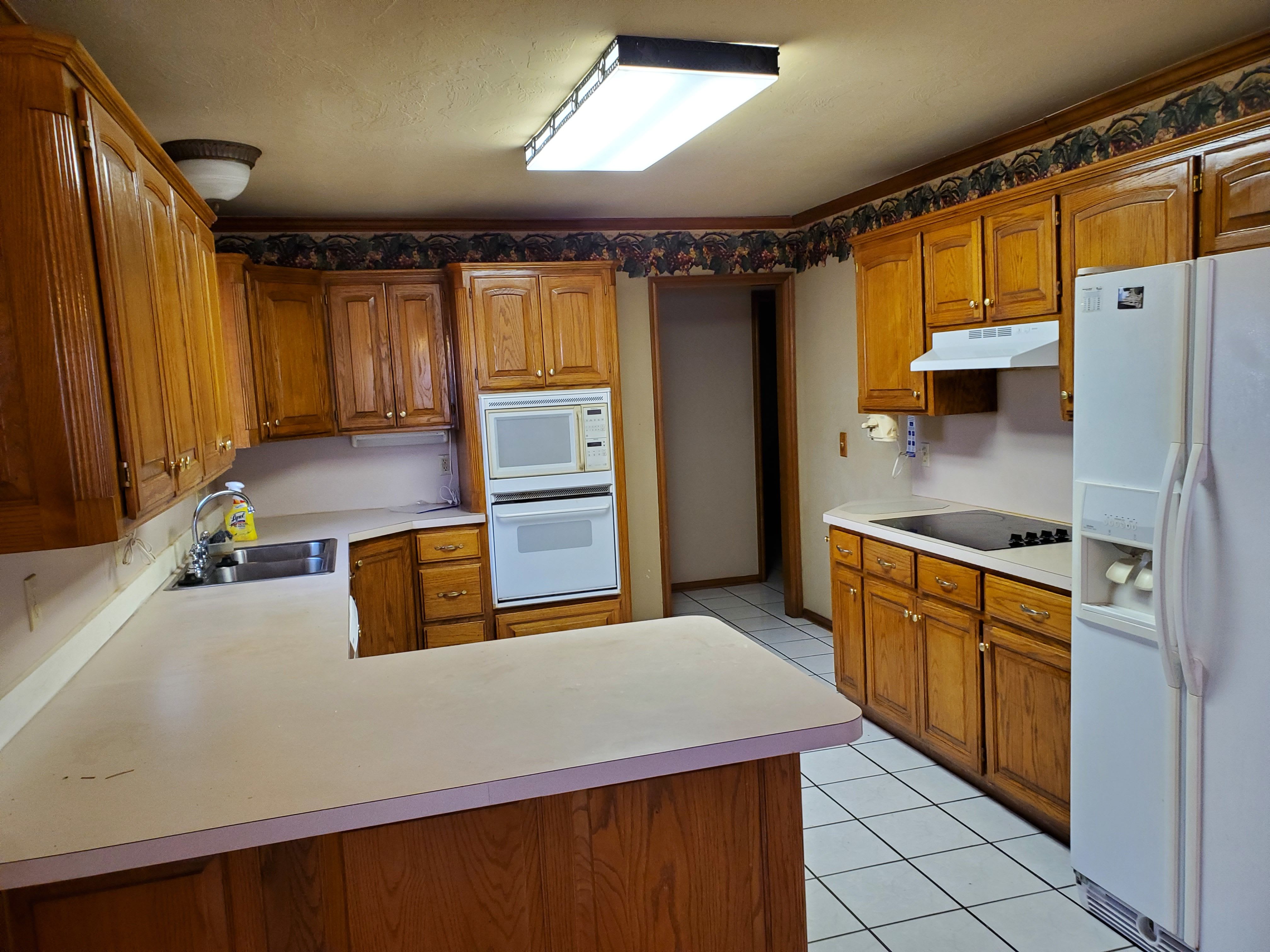 441 Cactus Rd – photo 2