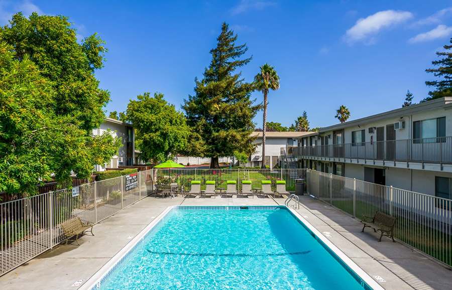 Autumn Oaks Townhomes & Apartments – photo 5