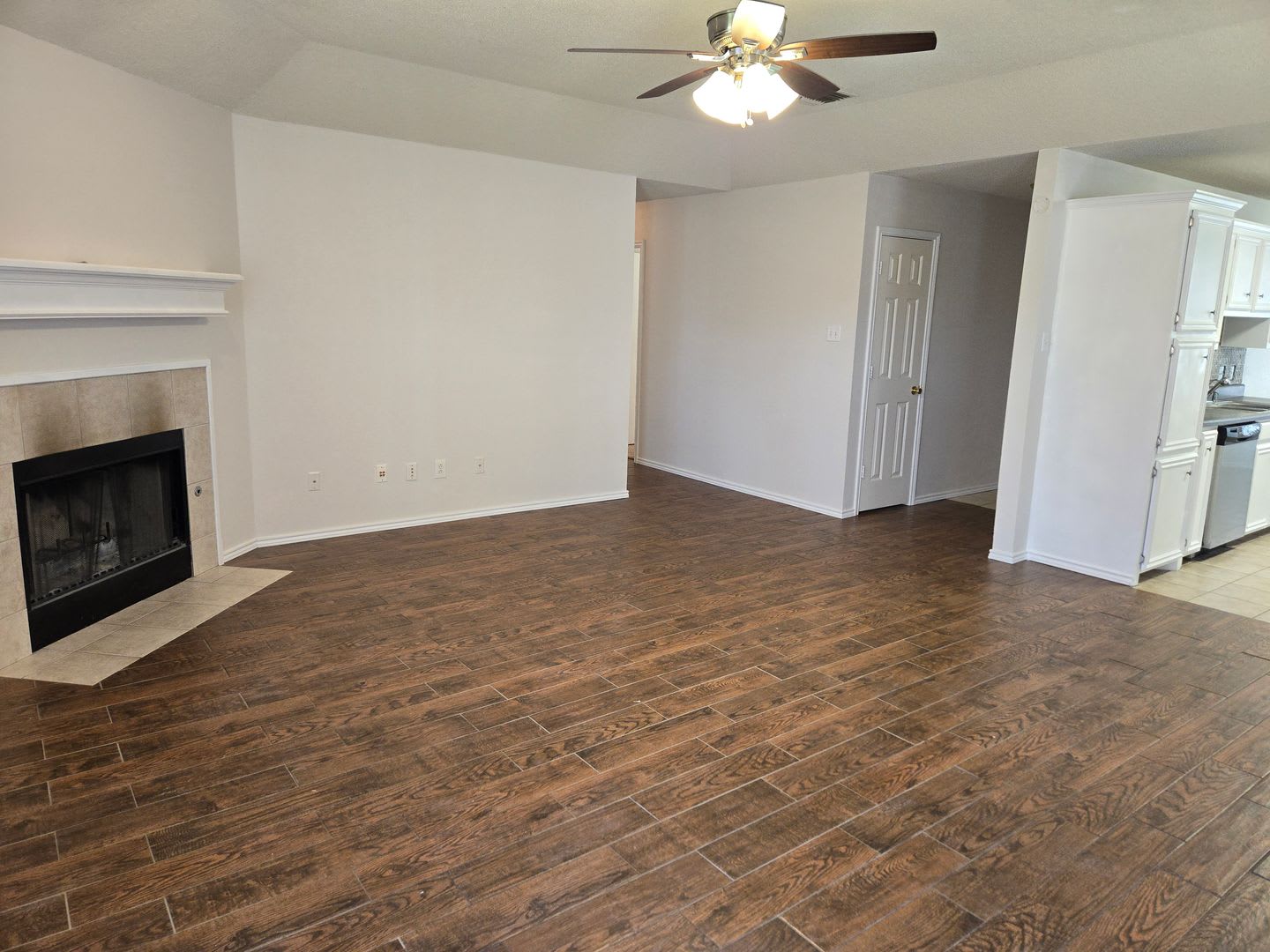 3 3 2 In Frenship Near Tthsc Texas Tech And Lcu – photo 4