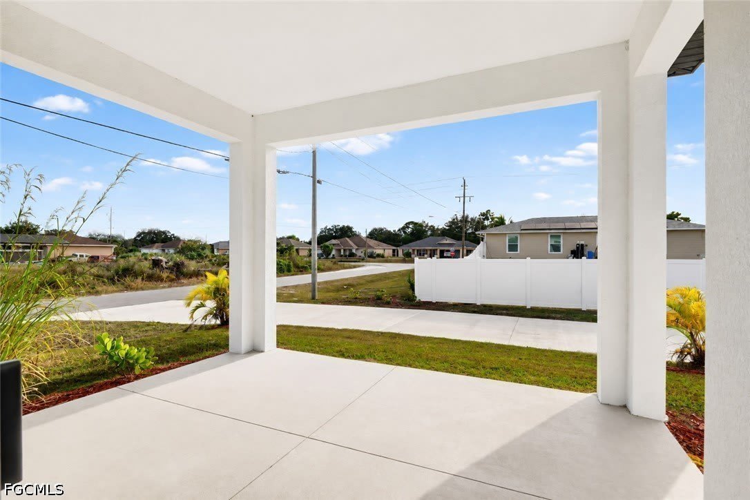 2513 69th Street W – photo 4