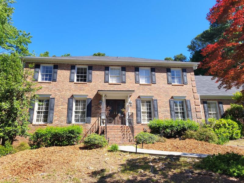 1311 Mile Post Dr – photo 1