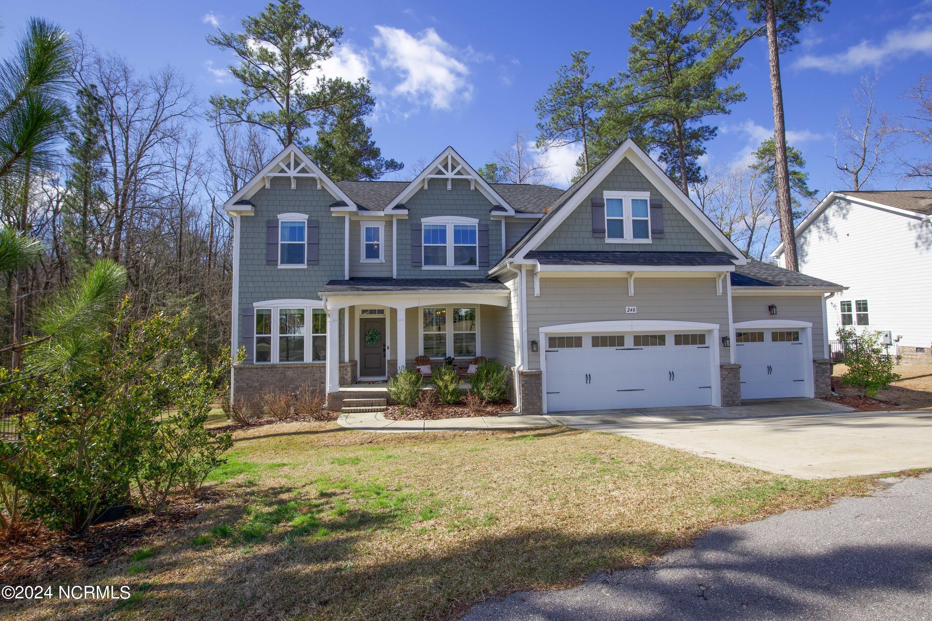 240 Parrish Lane – photo 2