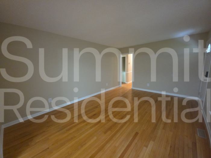 1908 Medfield Road – photo 2