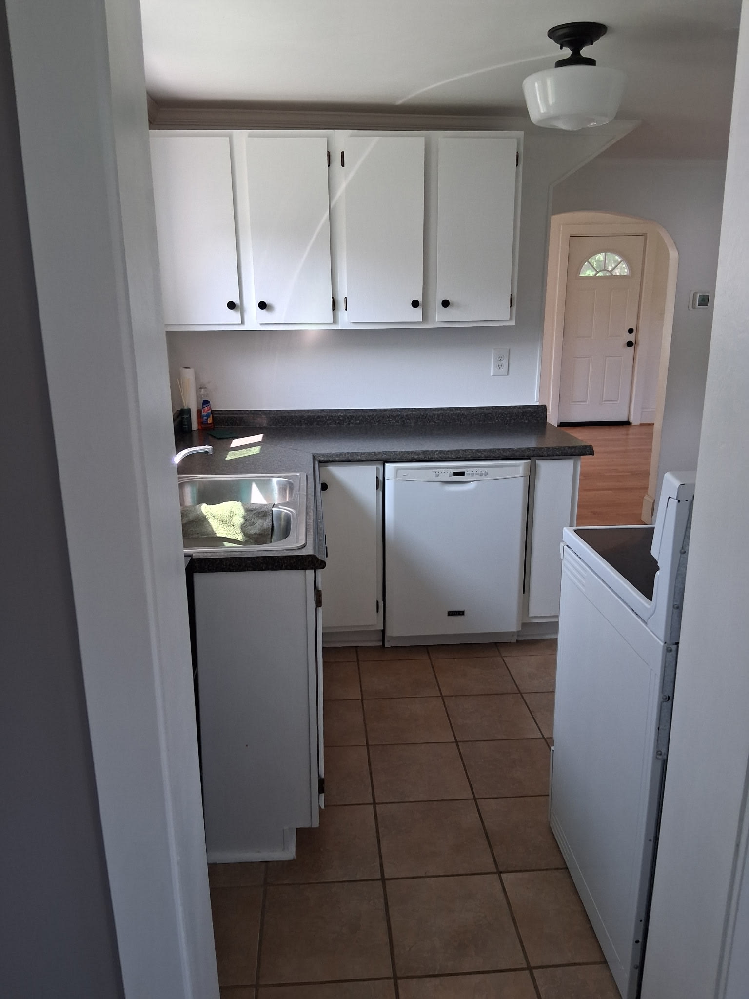 2858 Delaware Ave – photo 5