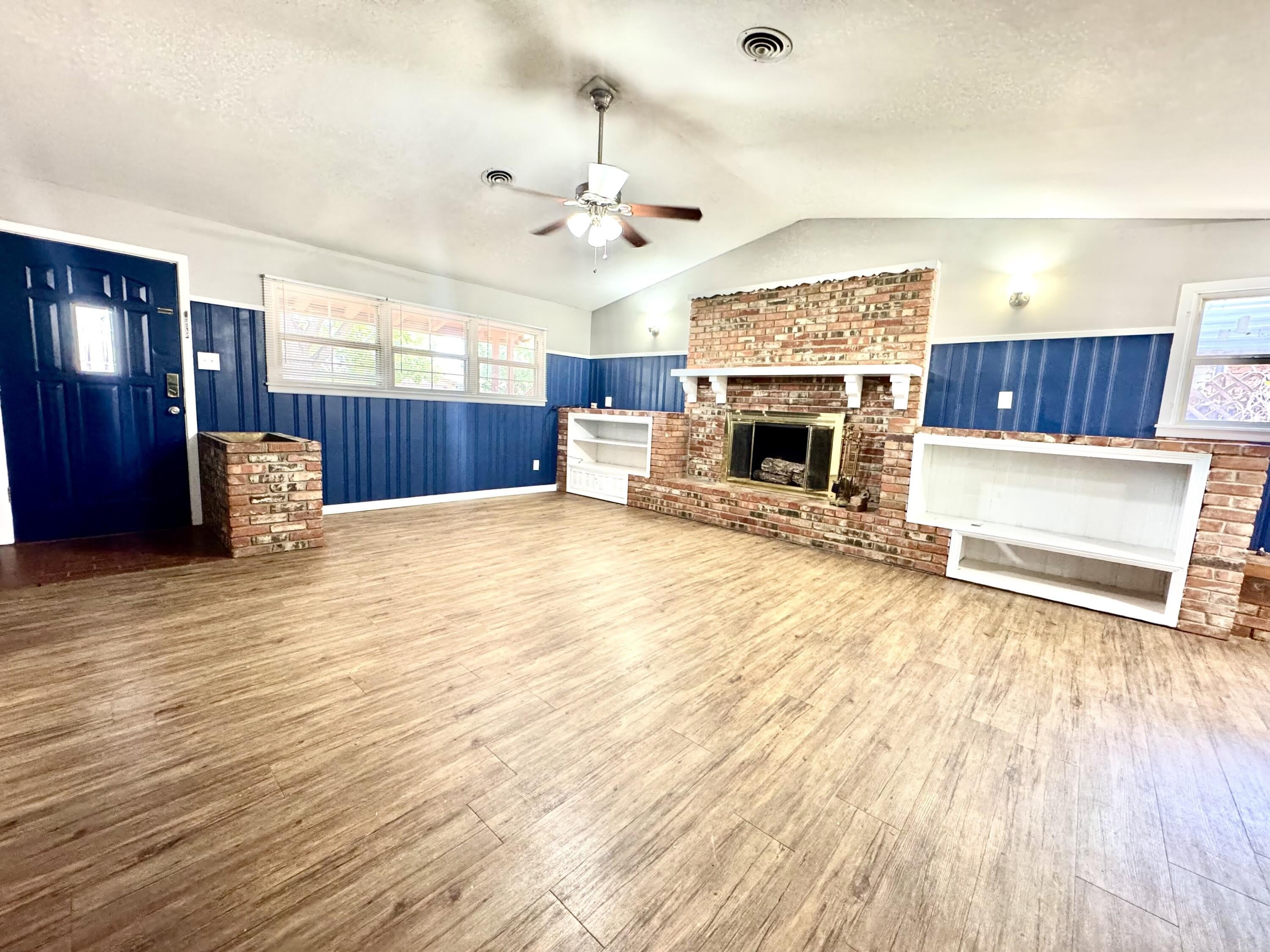4402 28Th Street – photo 3