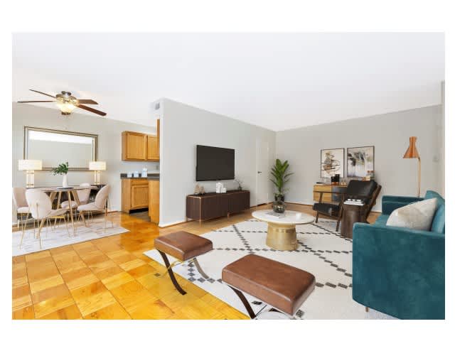 1840 Apartments – photo 4