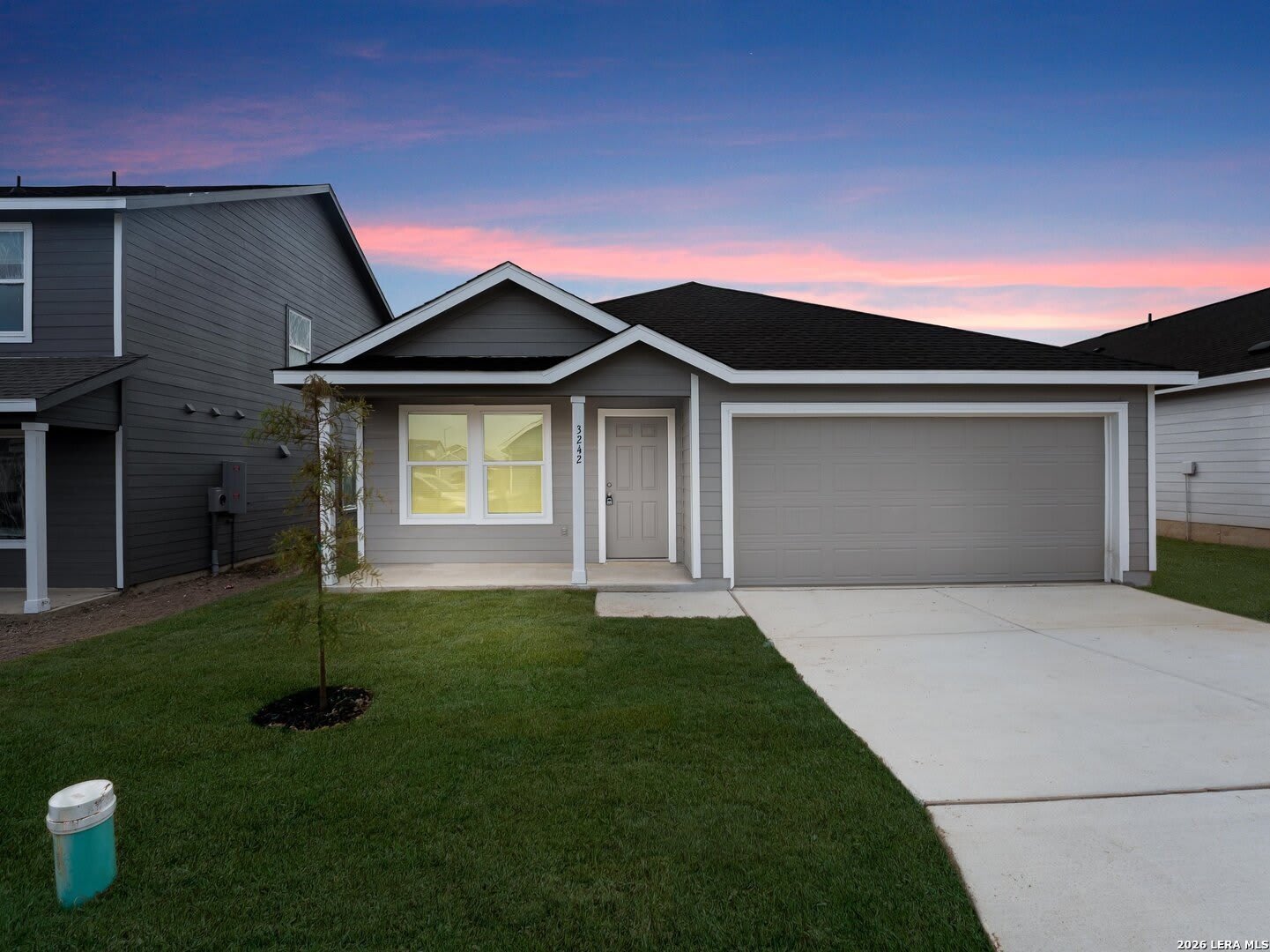 3234 GILBERT GDN – photo 2