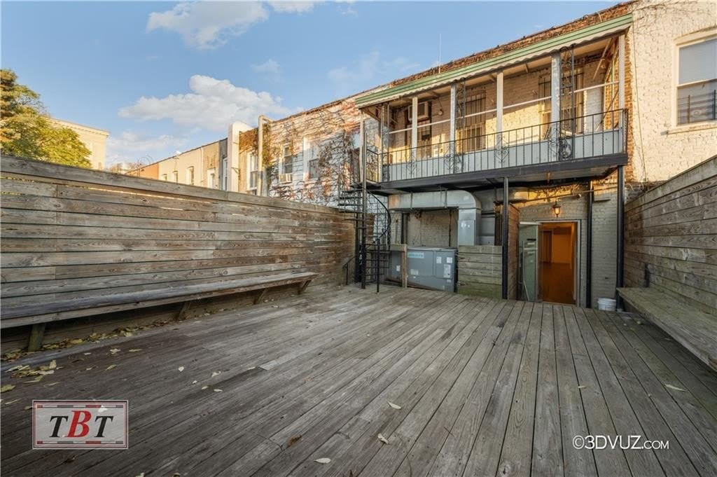 3205 Quentin Road – photo 5