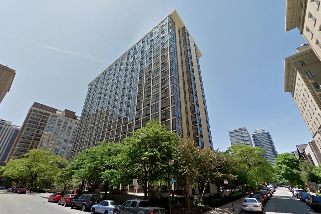 65 East Scott Street Building – photo 1