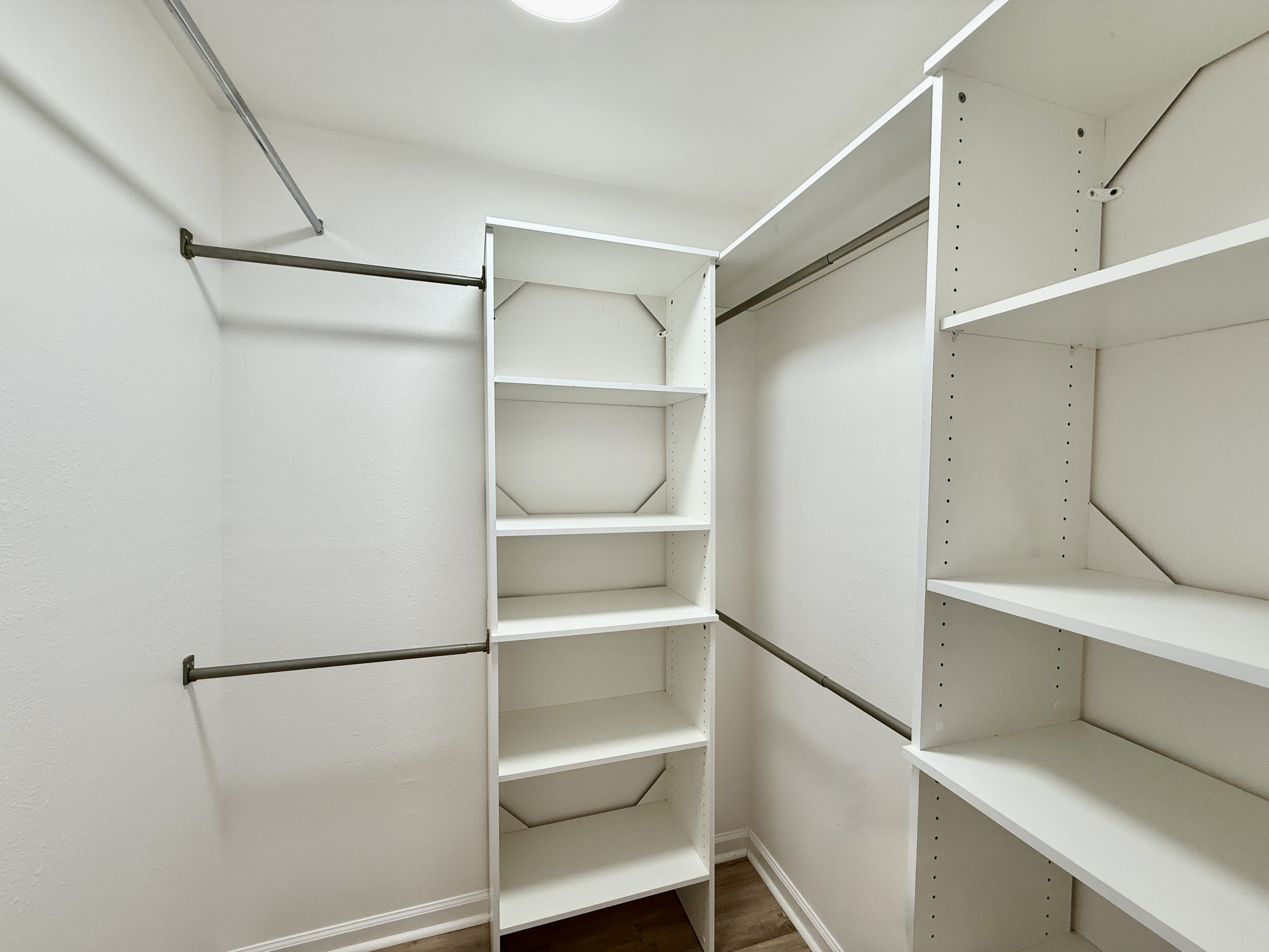 1305 Heatherwood Cir – photo 5