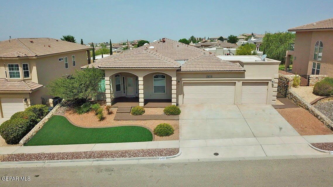 1455 CHEROKEE RIDGE Drive – photo 1