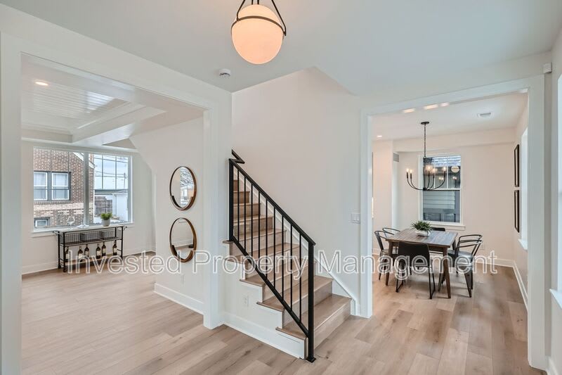 3701 N Steele St – photo 2