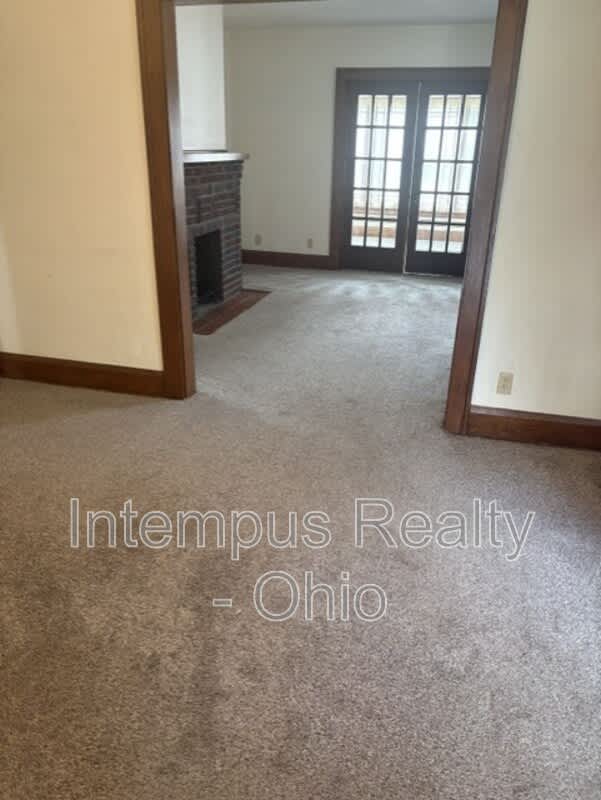 43 Manchester Ave – photo 3