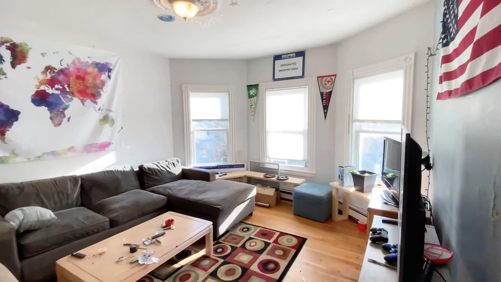 61 Hillside Street – photo 1