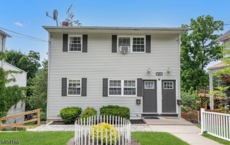83 Chestnut St – photo 3