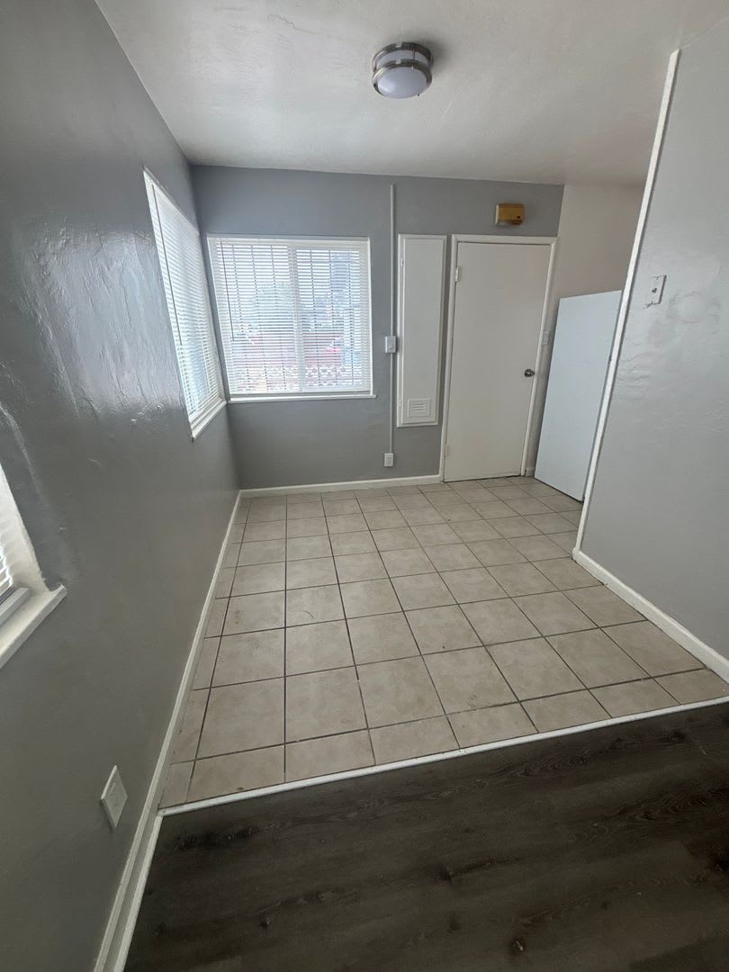 3109 School St – photo 3