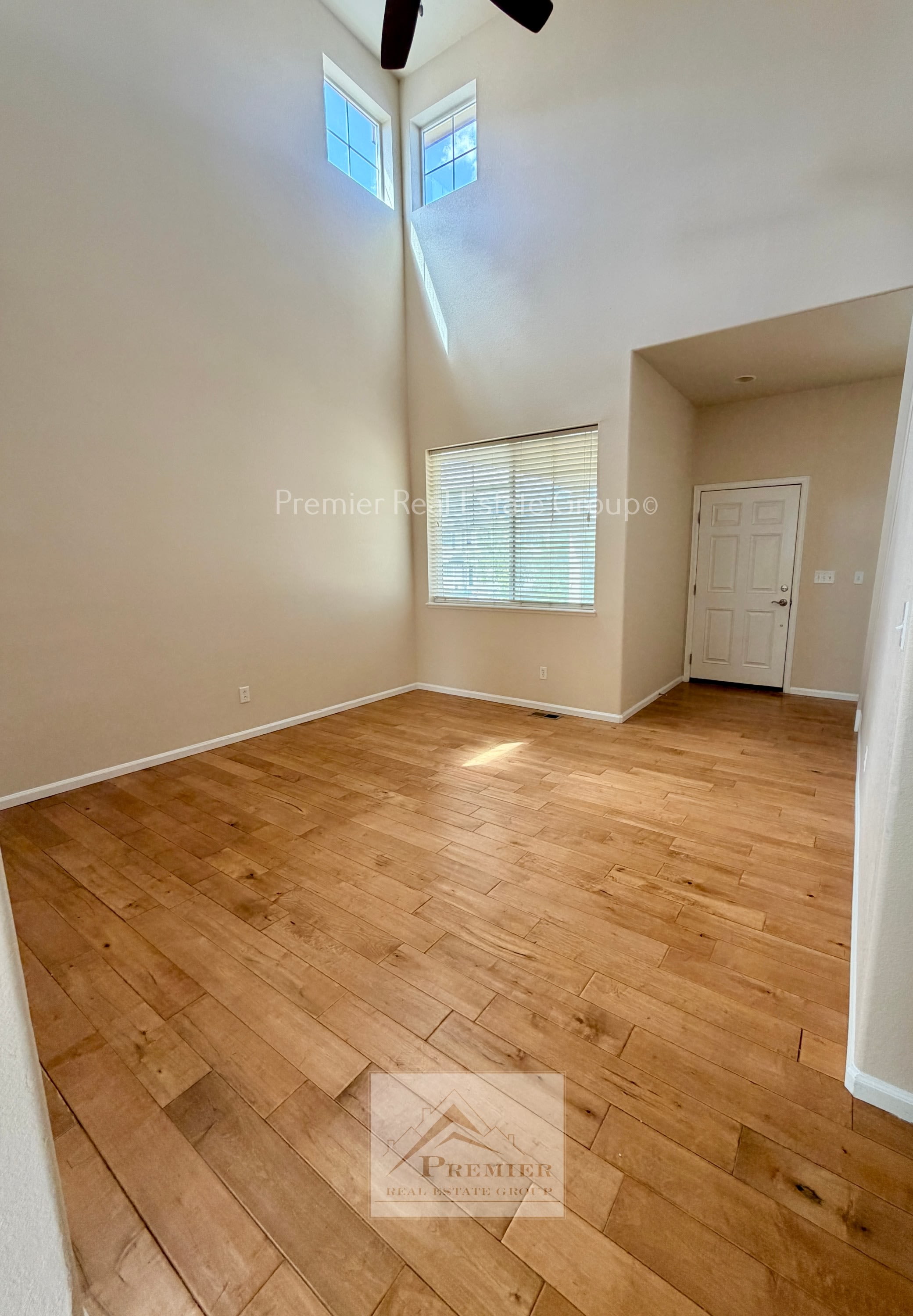 7777 Blue Vail Way – photo 4