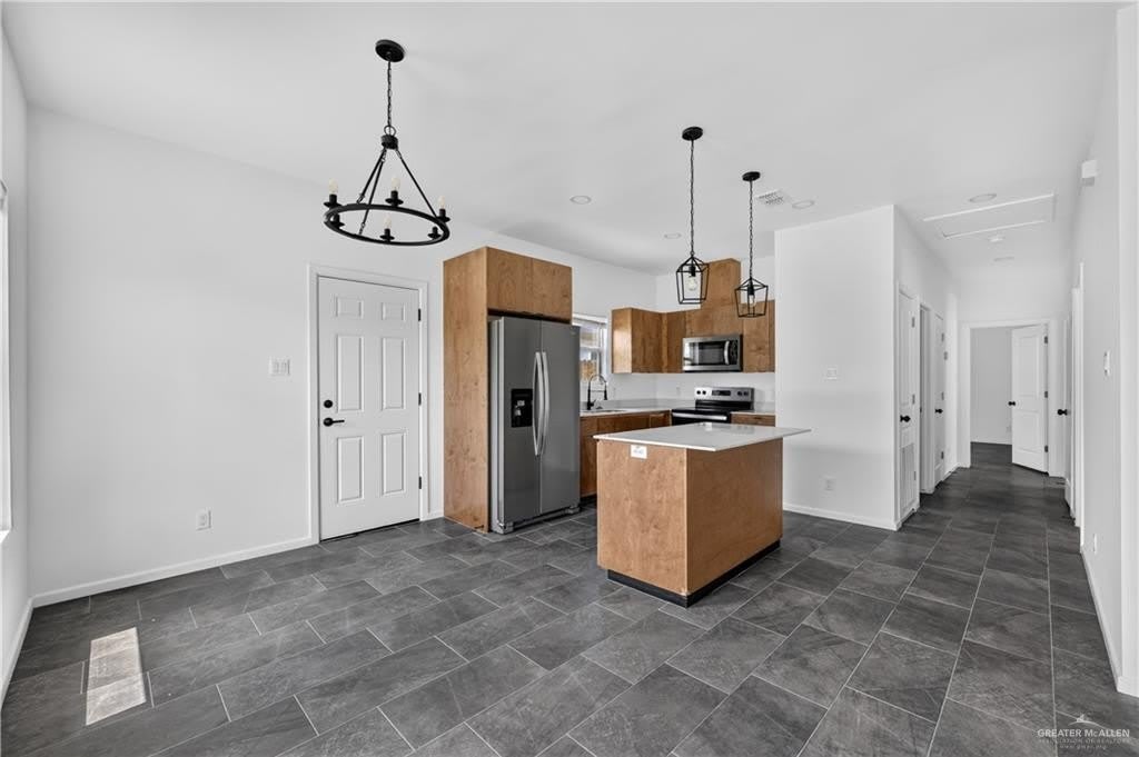 3008 Links Drive – photo 5