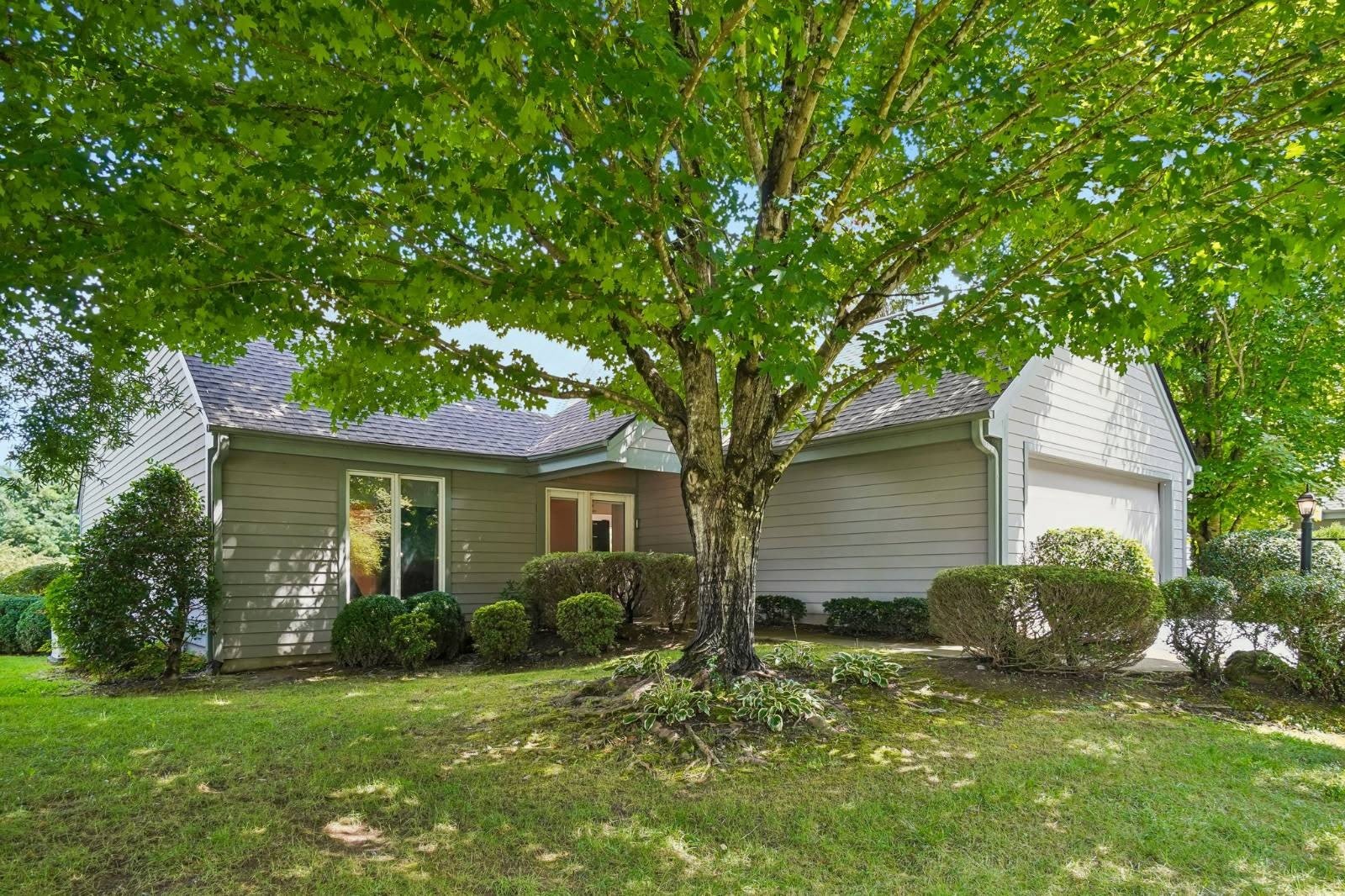 104 Highview Ln – photo 3
