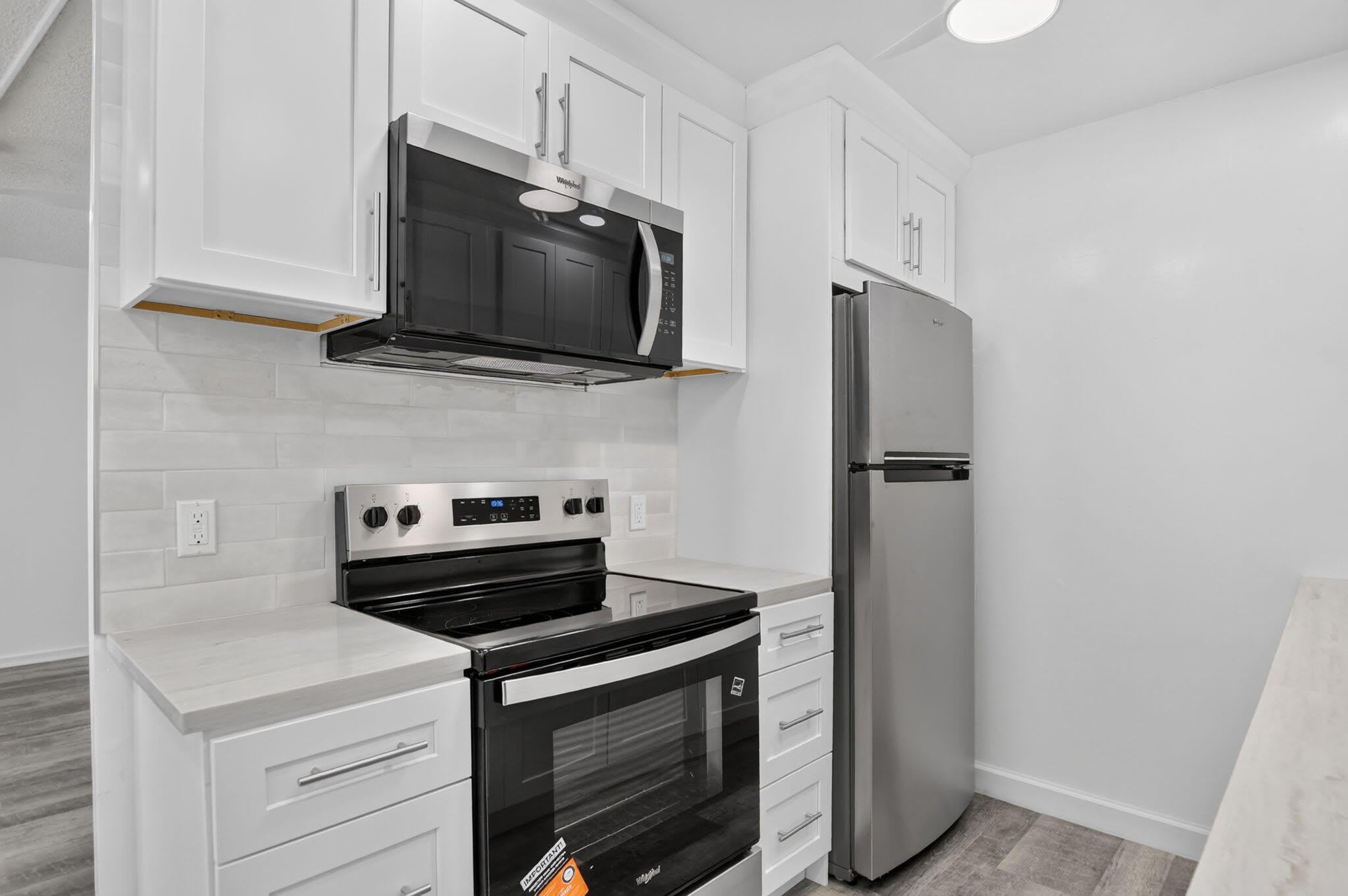 3045 Cornwall C – photo 5
