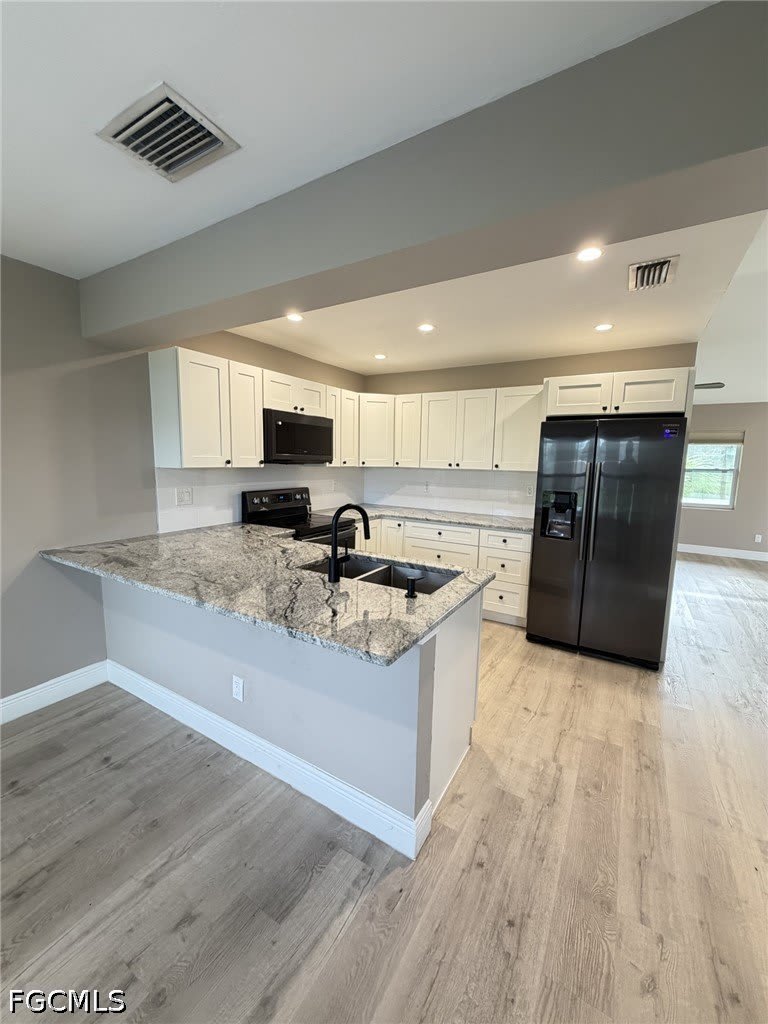 4140 SW 6th Place – photo 5