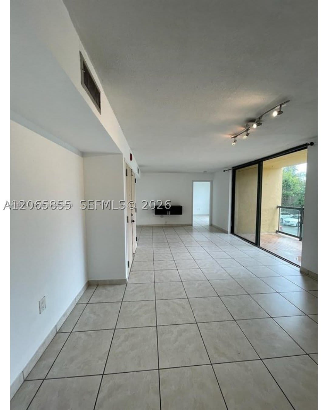 11750 SW 18th St – photo 4