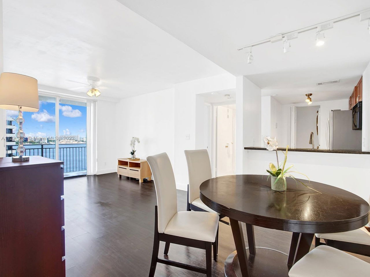770 Claughton Island Drive – photo 4