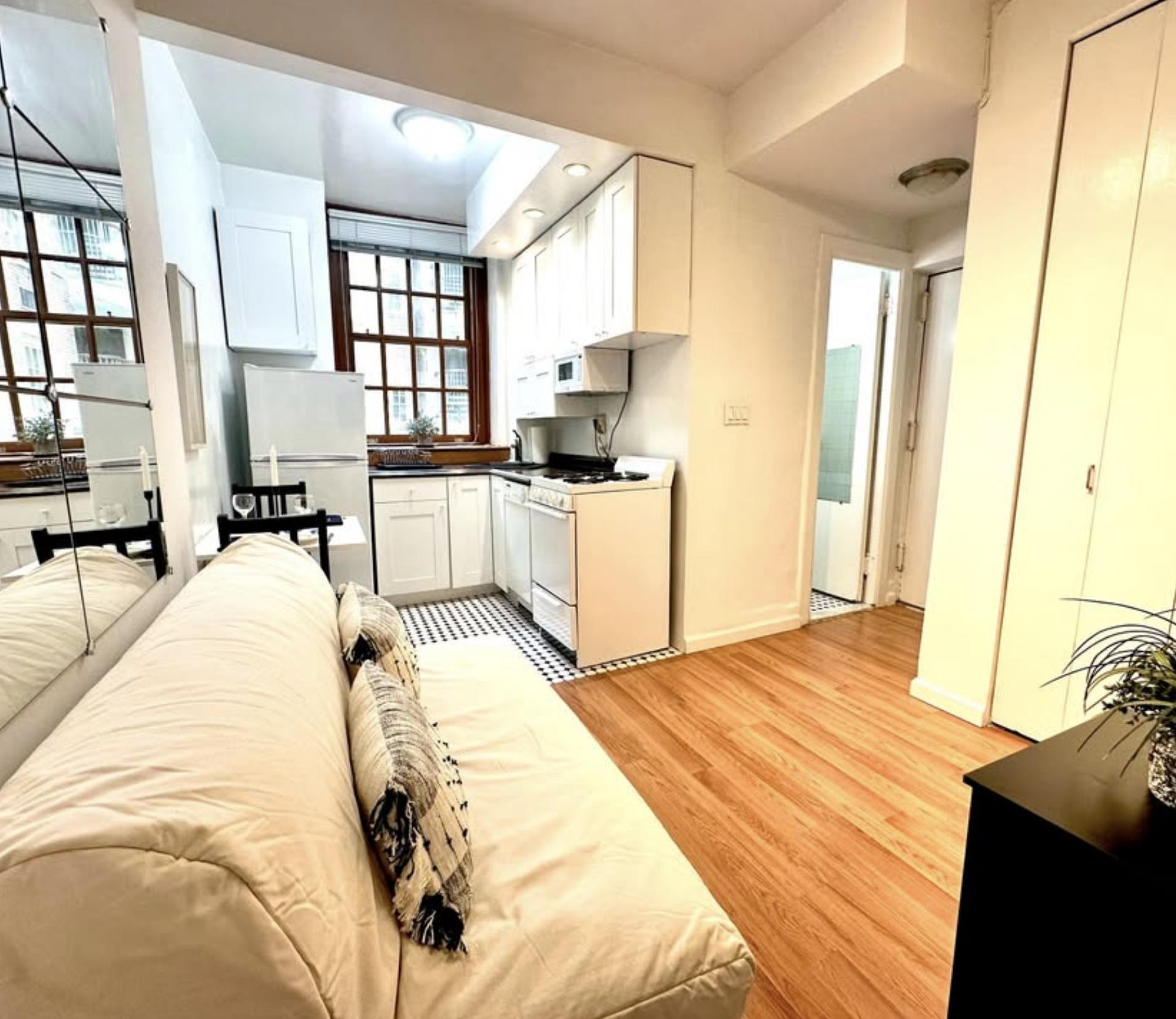 508 East 78th Street – photo 4