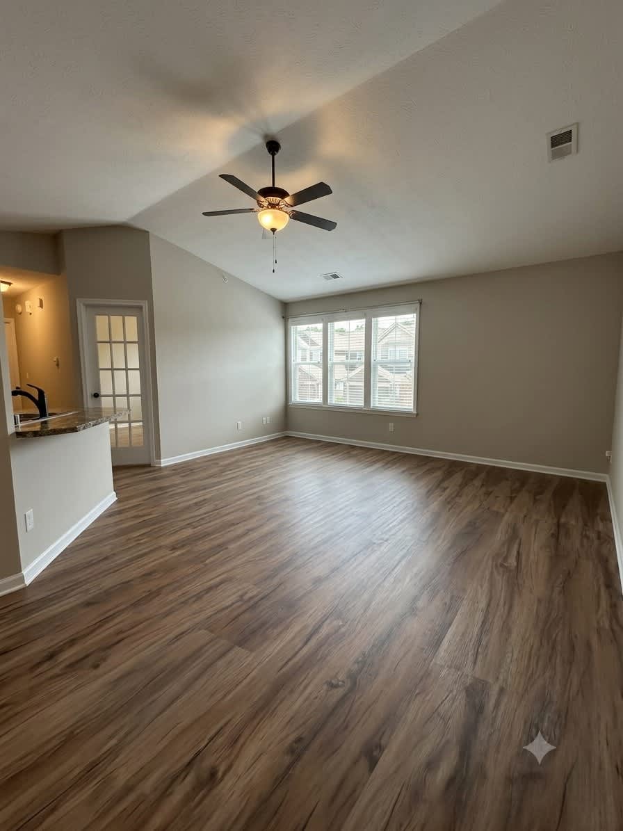 7431 Flintshire Drive – photo 2