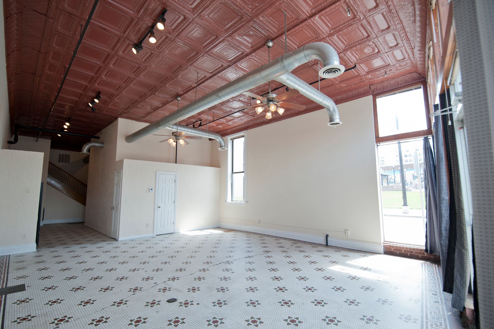4499 W Nicholas St – photo 1