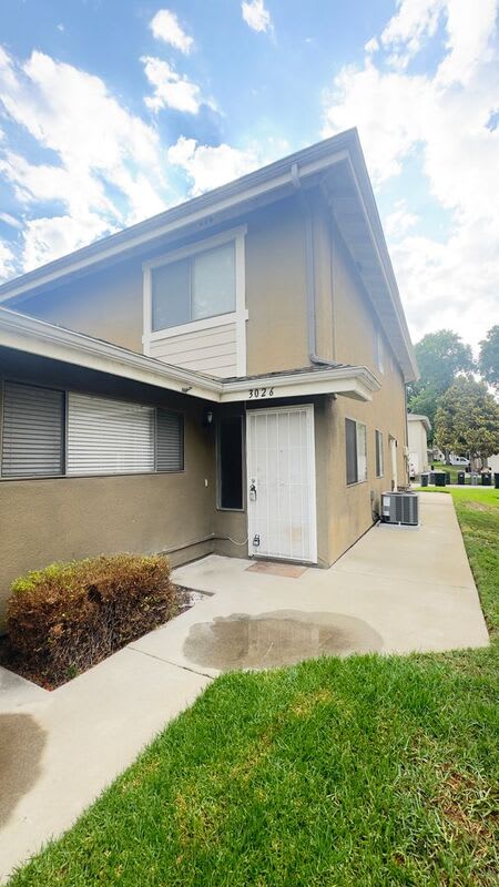 3026 Winfield Ave – photo 1