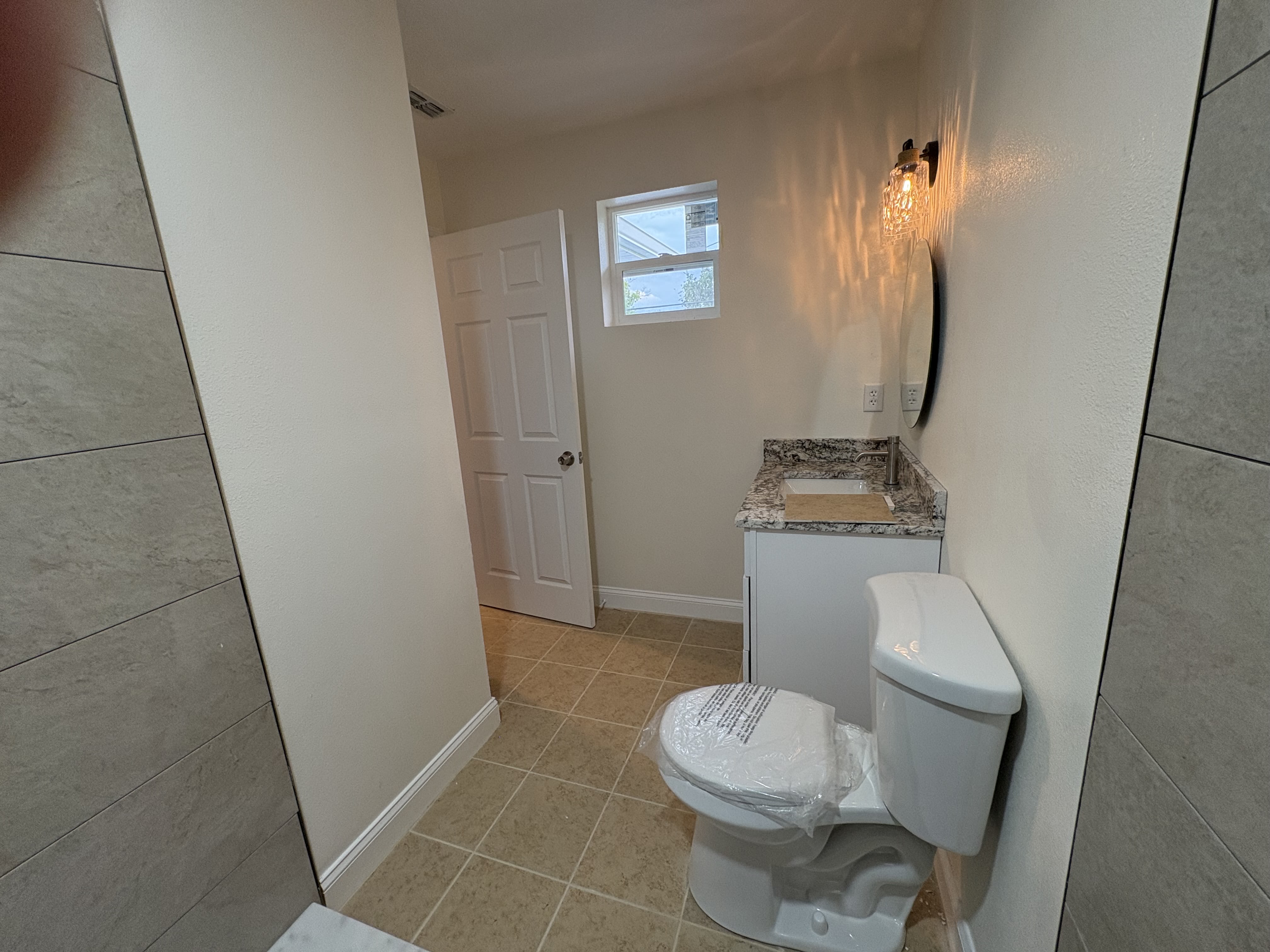 1702 West Granfield Avenue – photo 3