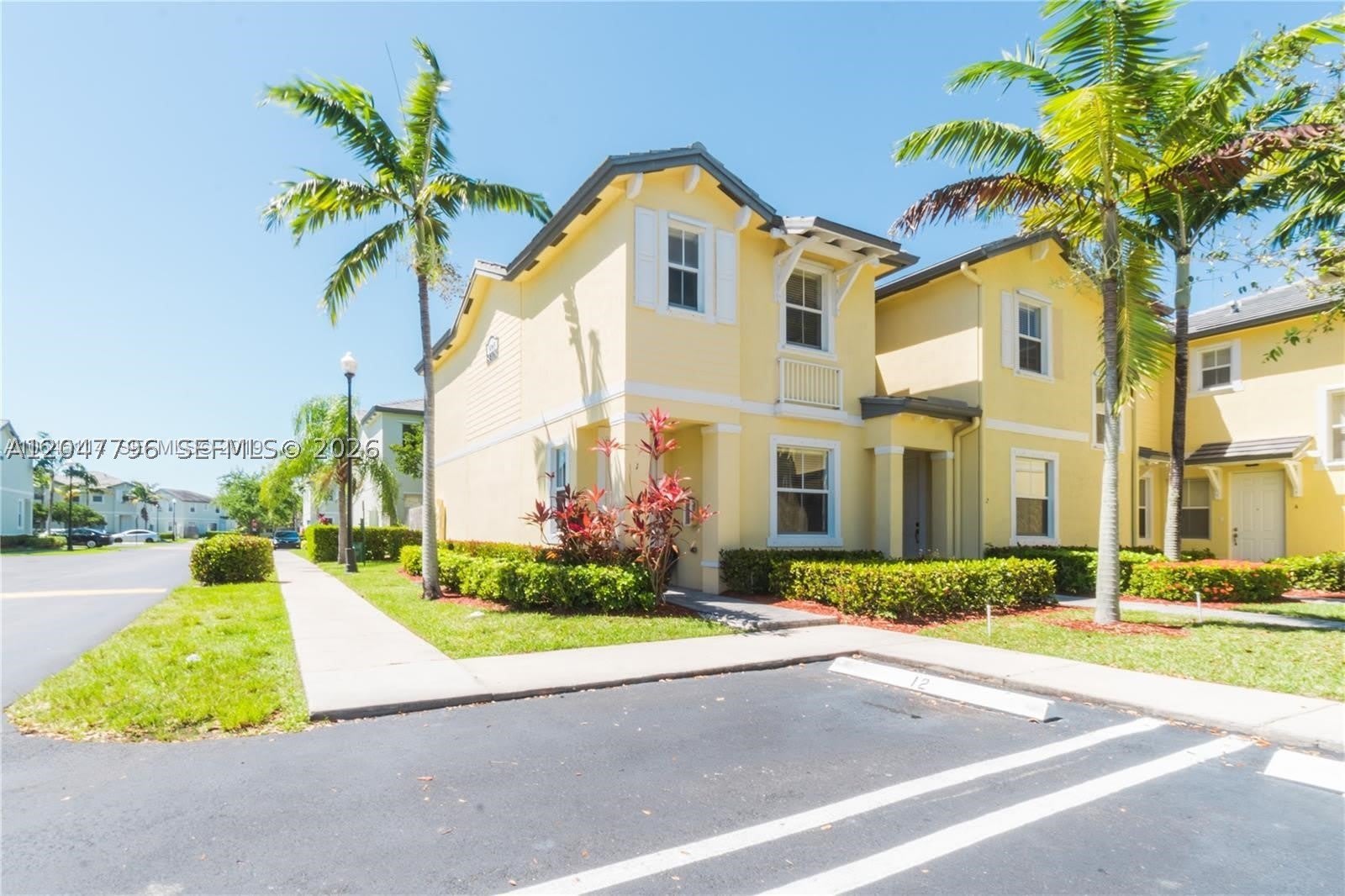 3065 SE 1 DR – photo 1