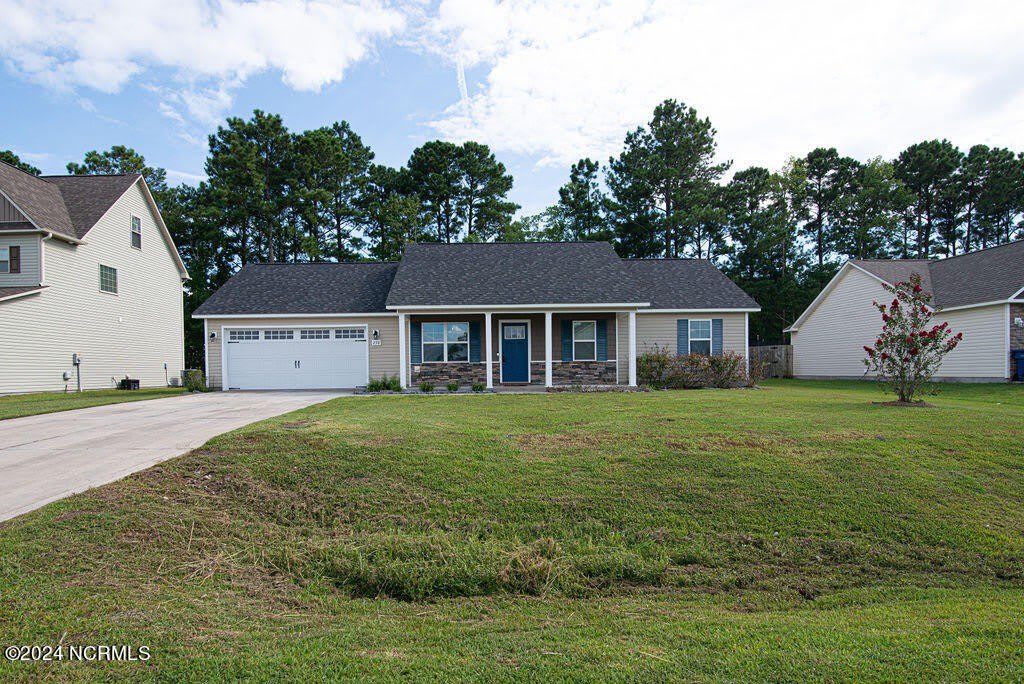 258 Breakwater Drive – photo 2