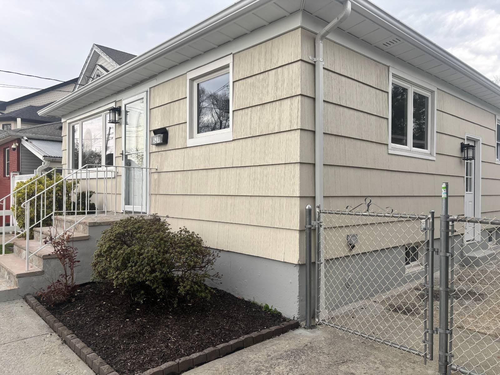 527 Willowbrook Road – photo 4