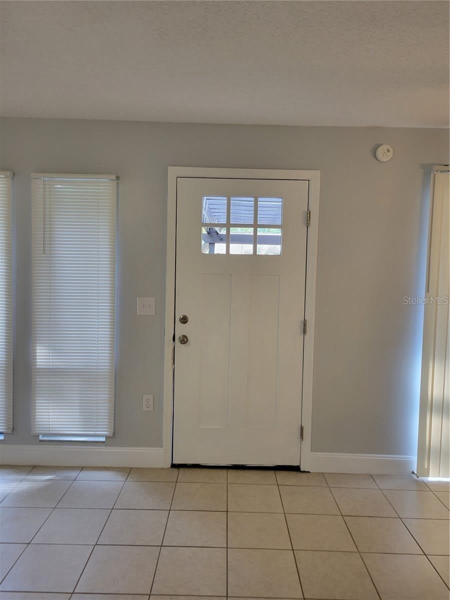 807 MCLAIN Court – photo 3