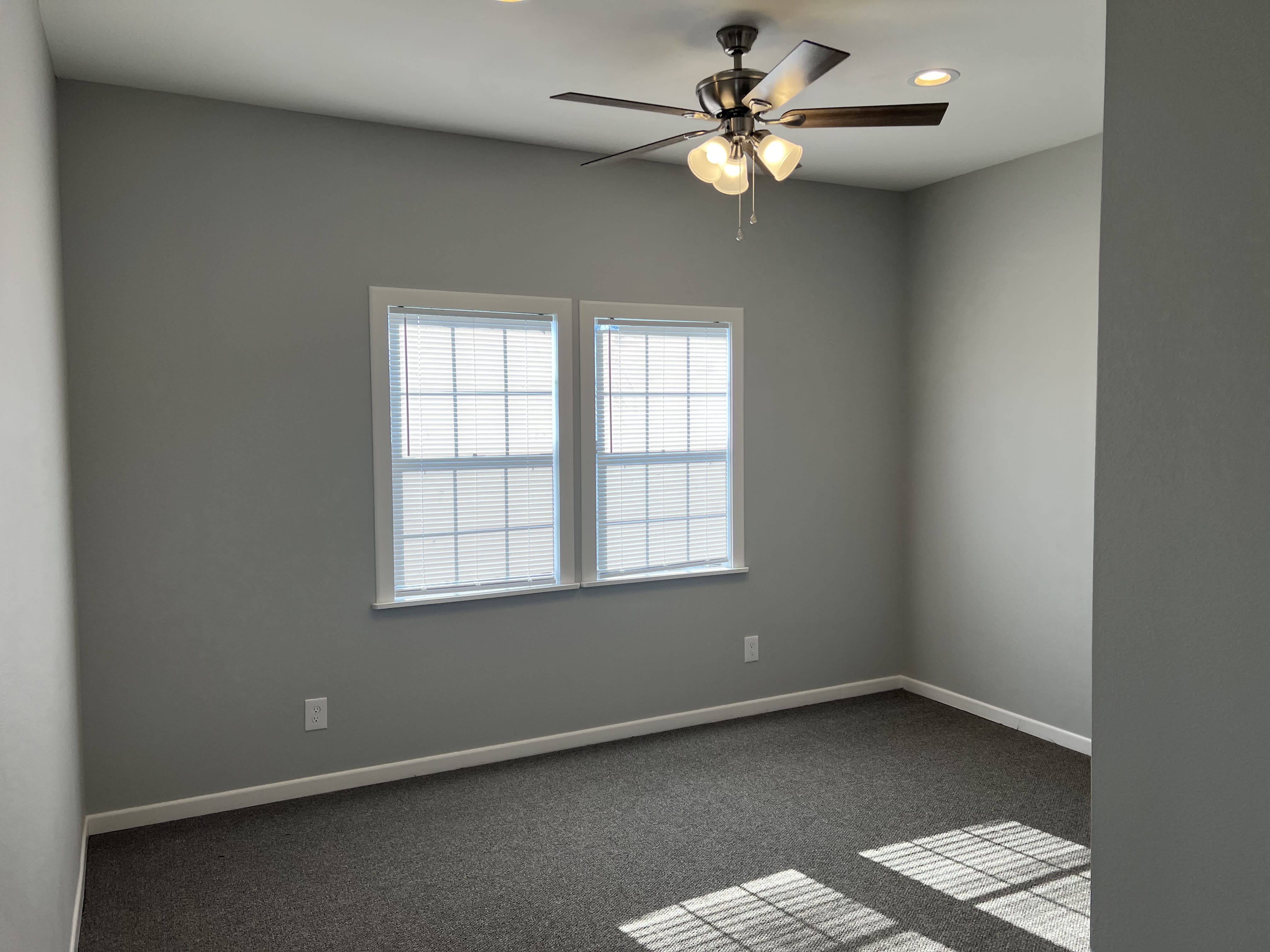 900 Ne Access Rd. – photo 4