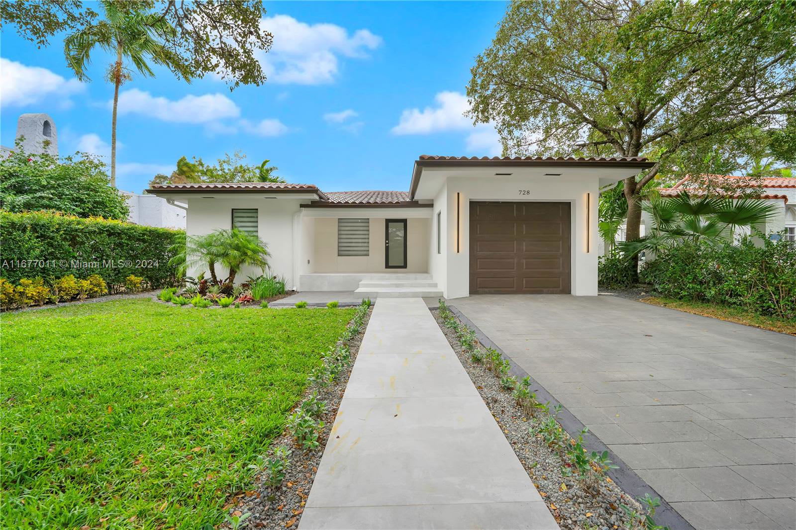 728 Majorca Avenue – photo 1