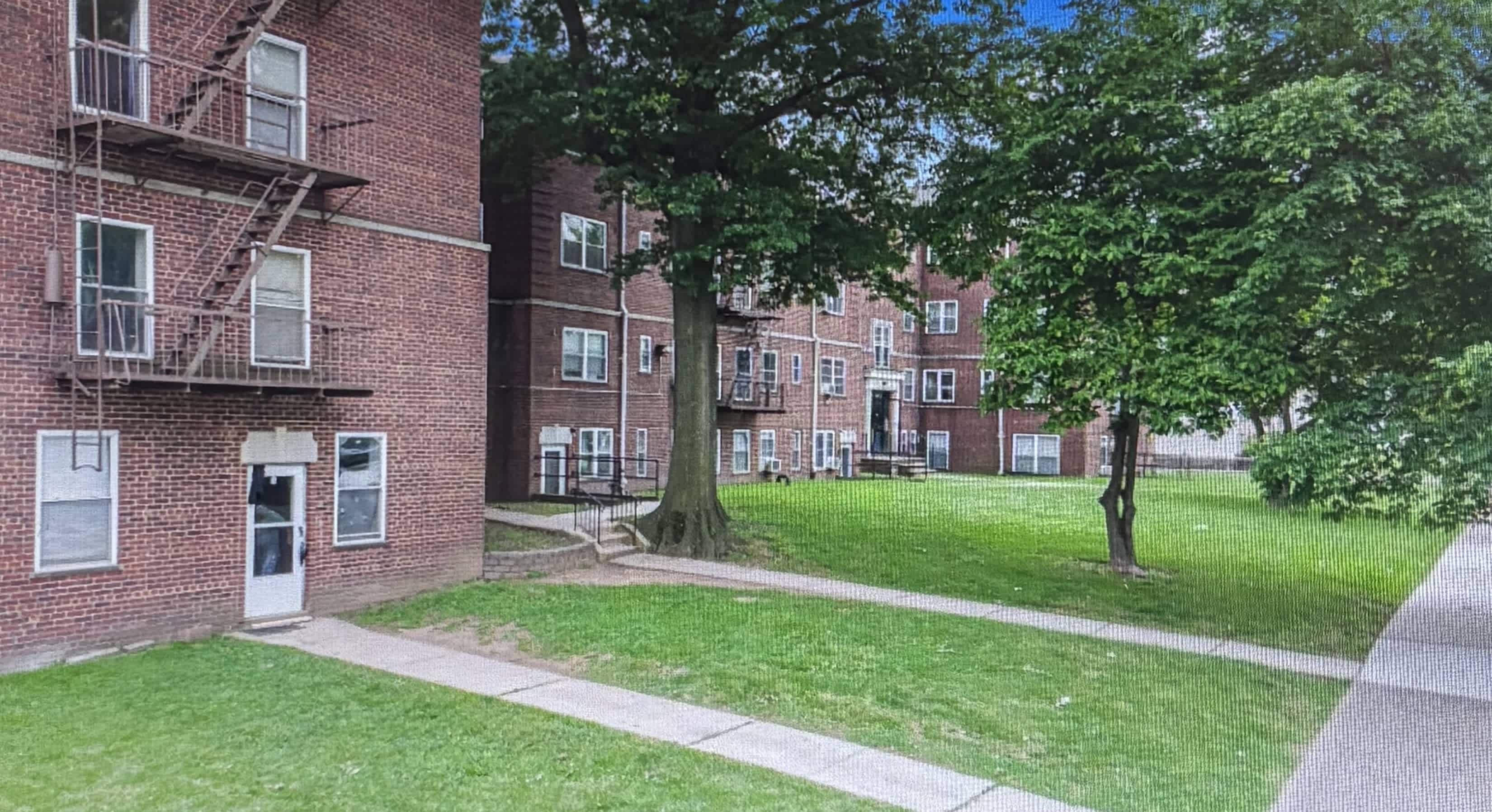 836 Jersey Ave – photo 1