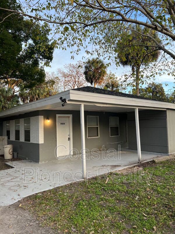 7026 Washington Street – photo 1