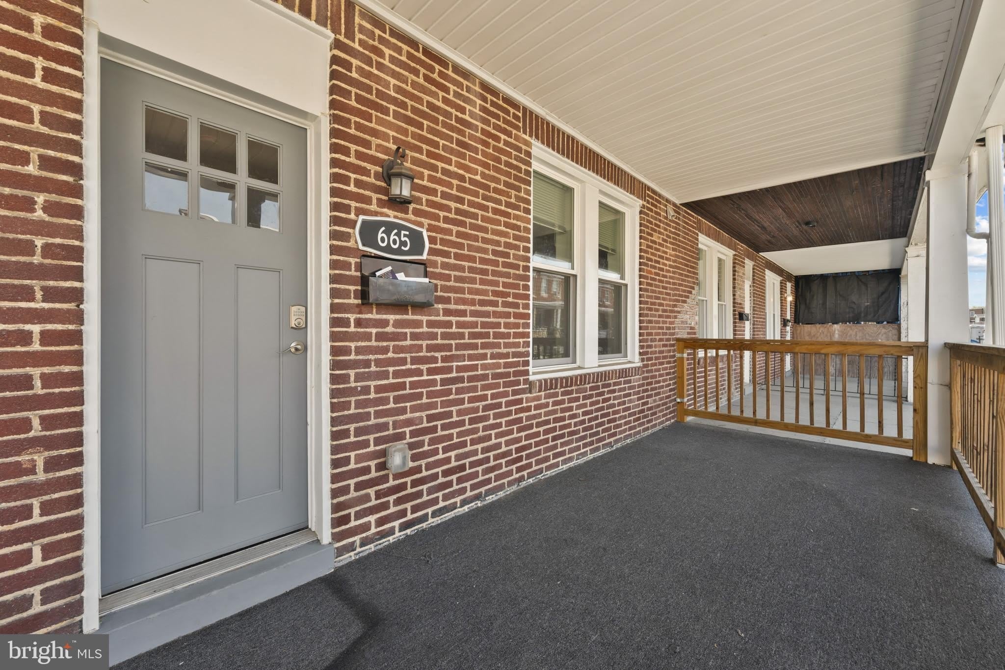 665 DUMBARTON Avenue – photo 2