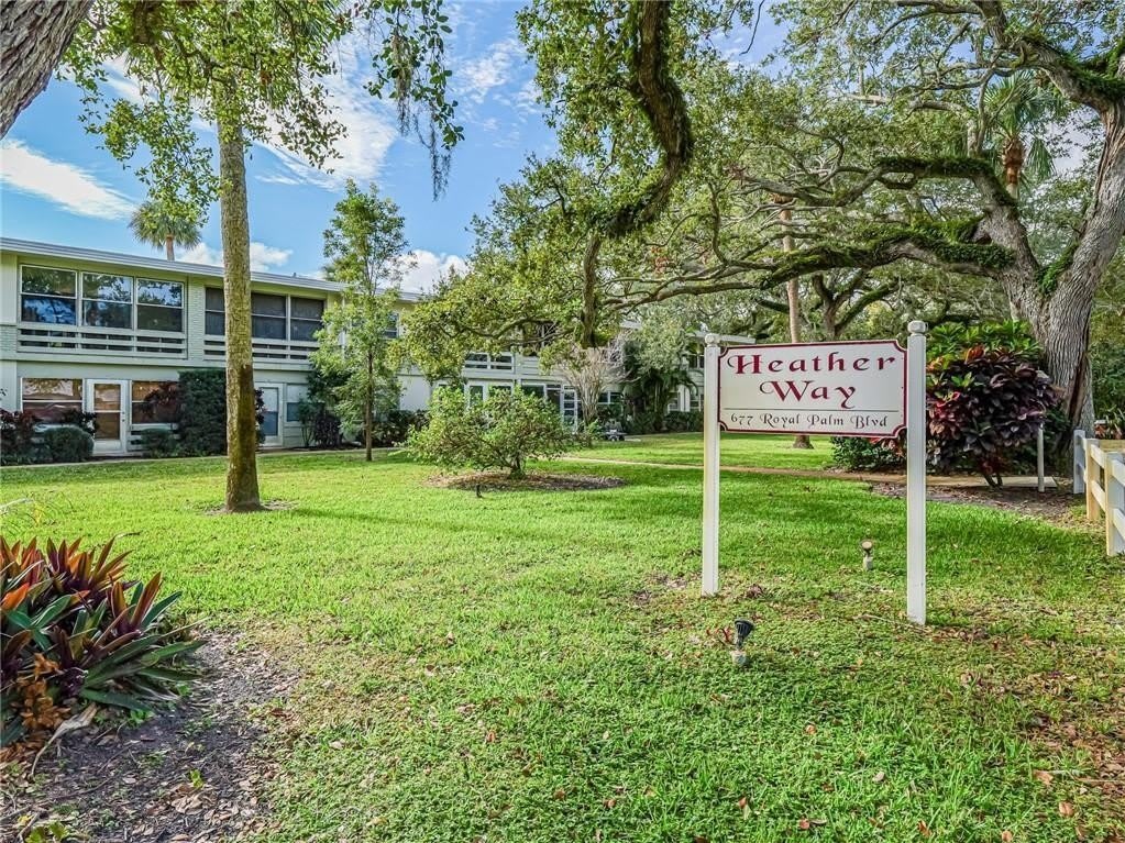 677 Royal Palm Boulevard – photo 2