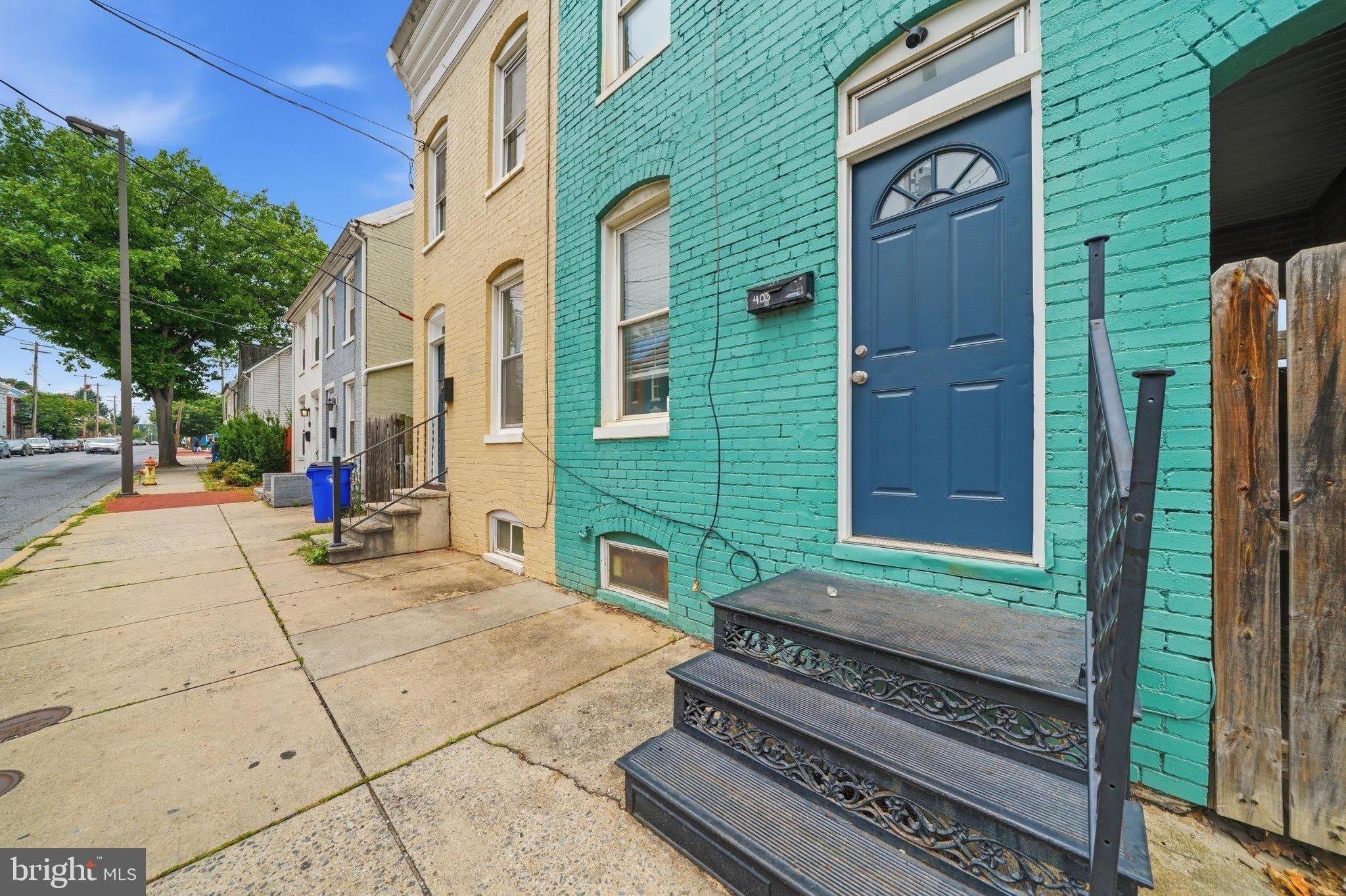 403 W SOUTH Street – photo 4
