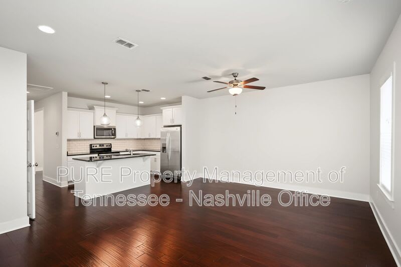 729 Cottage Park Dr – photo 4
