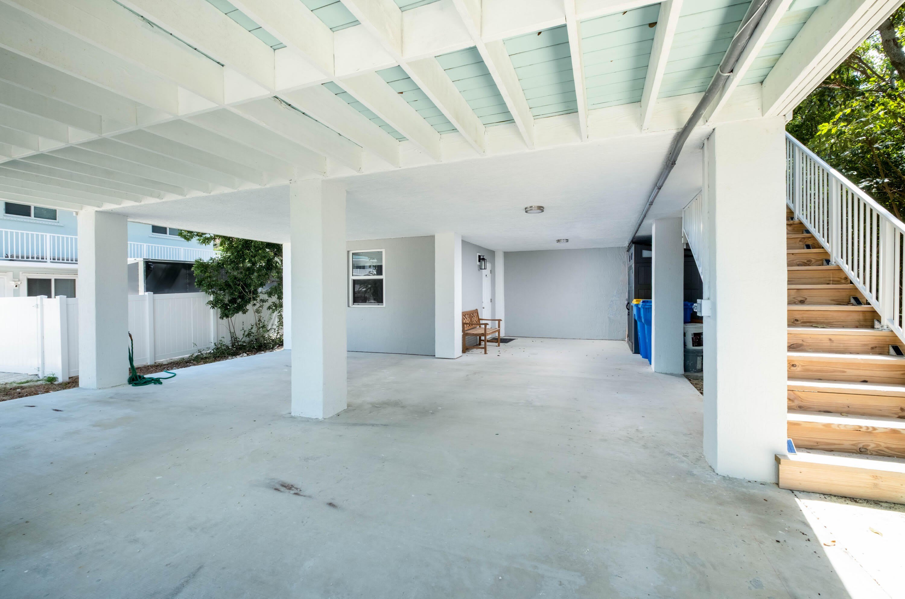 204 Coral Avenue – photo 4