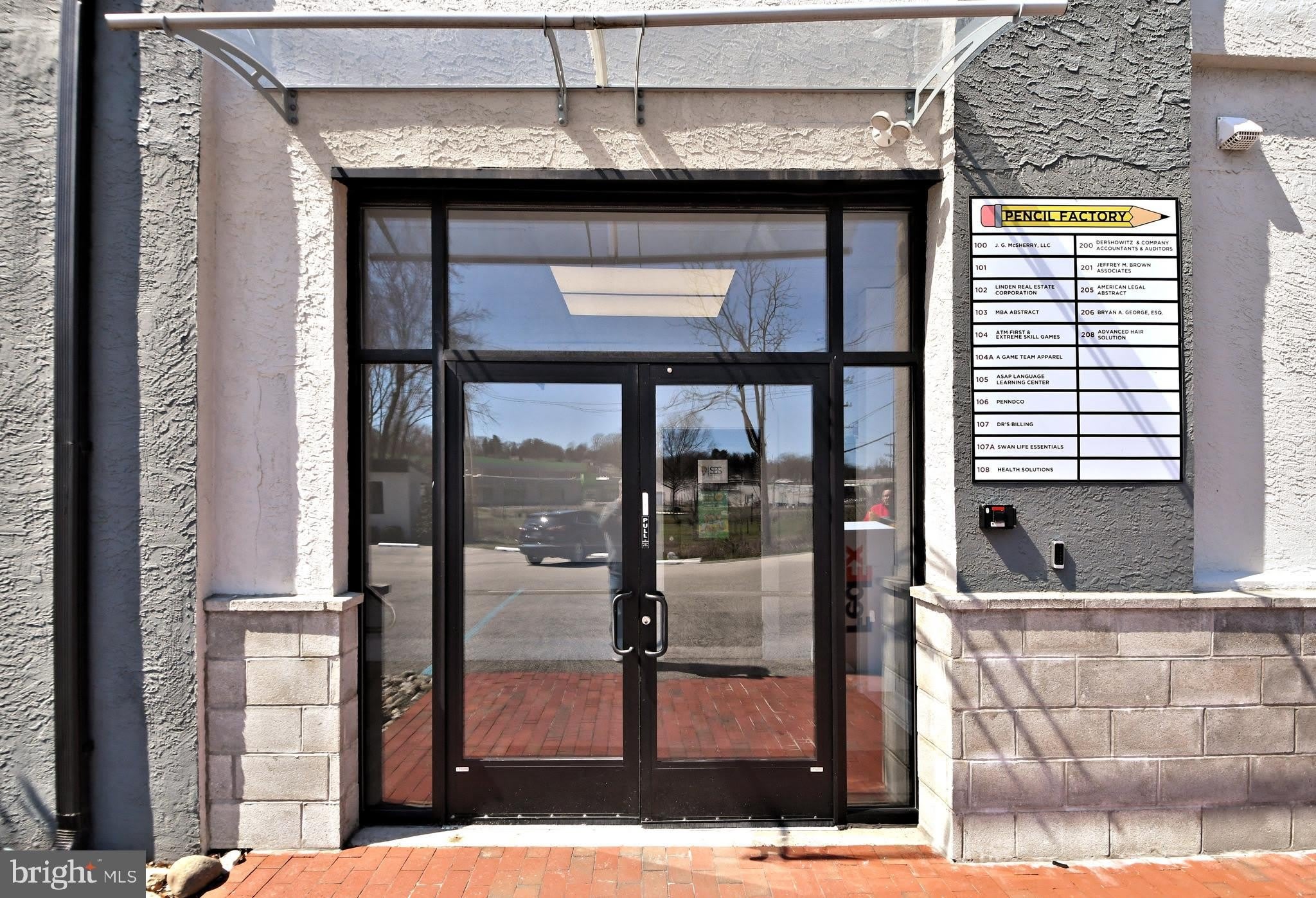 2337 PHILMONT Avenue – photo 1