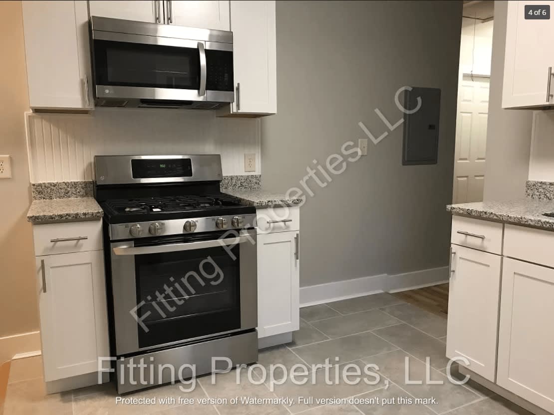 624 Frasier Street Southeast – photo 5