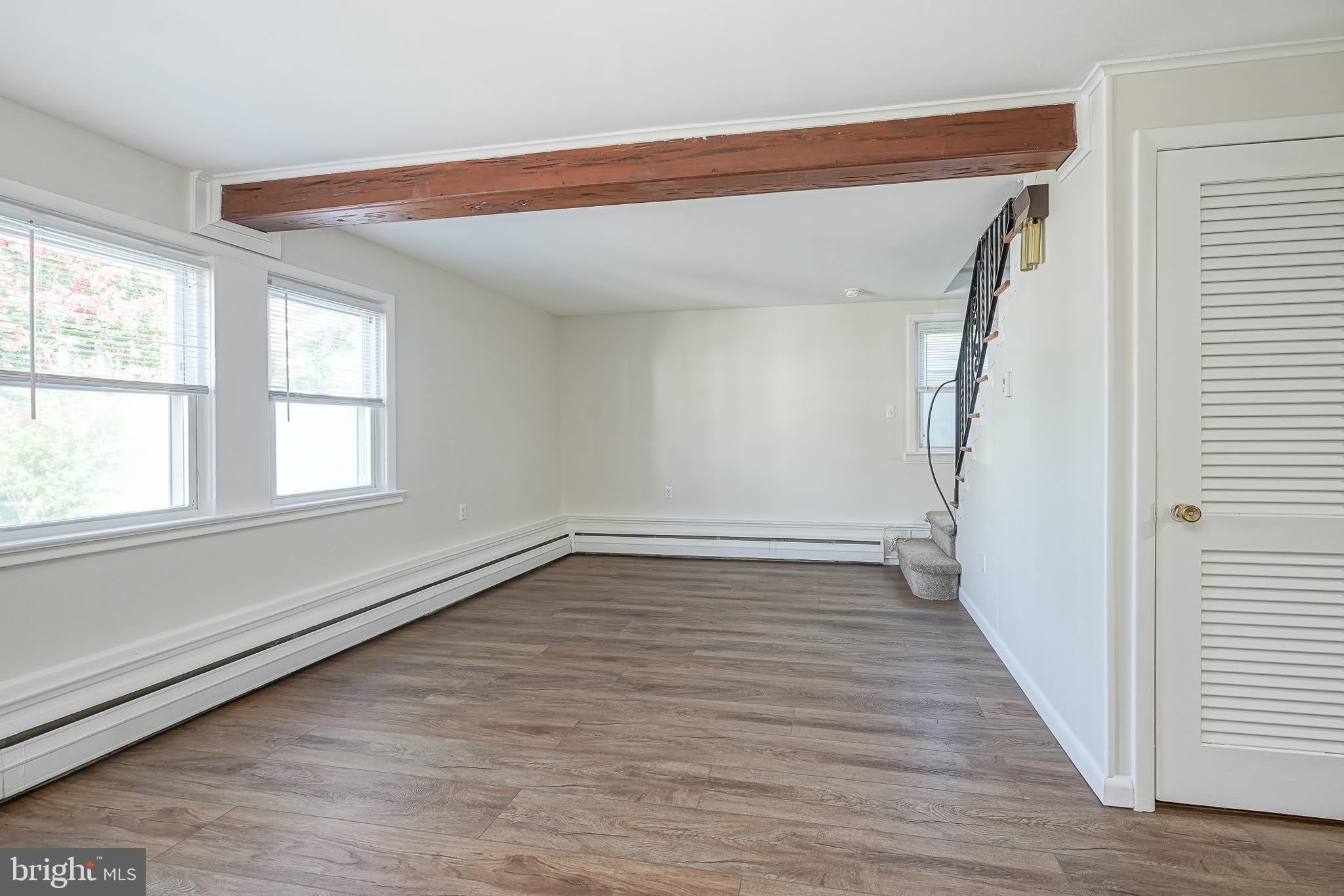 136 N READ Avenue – photo 3