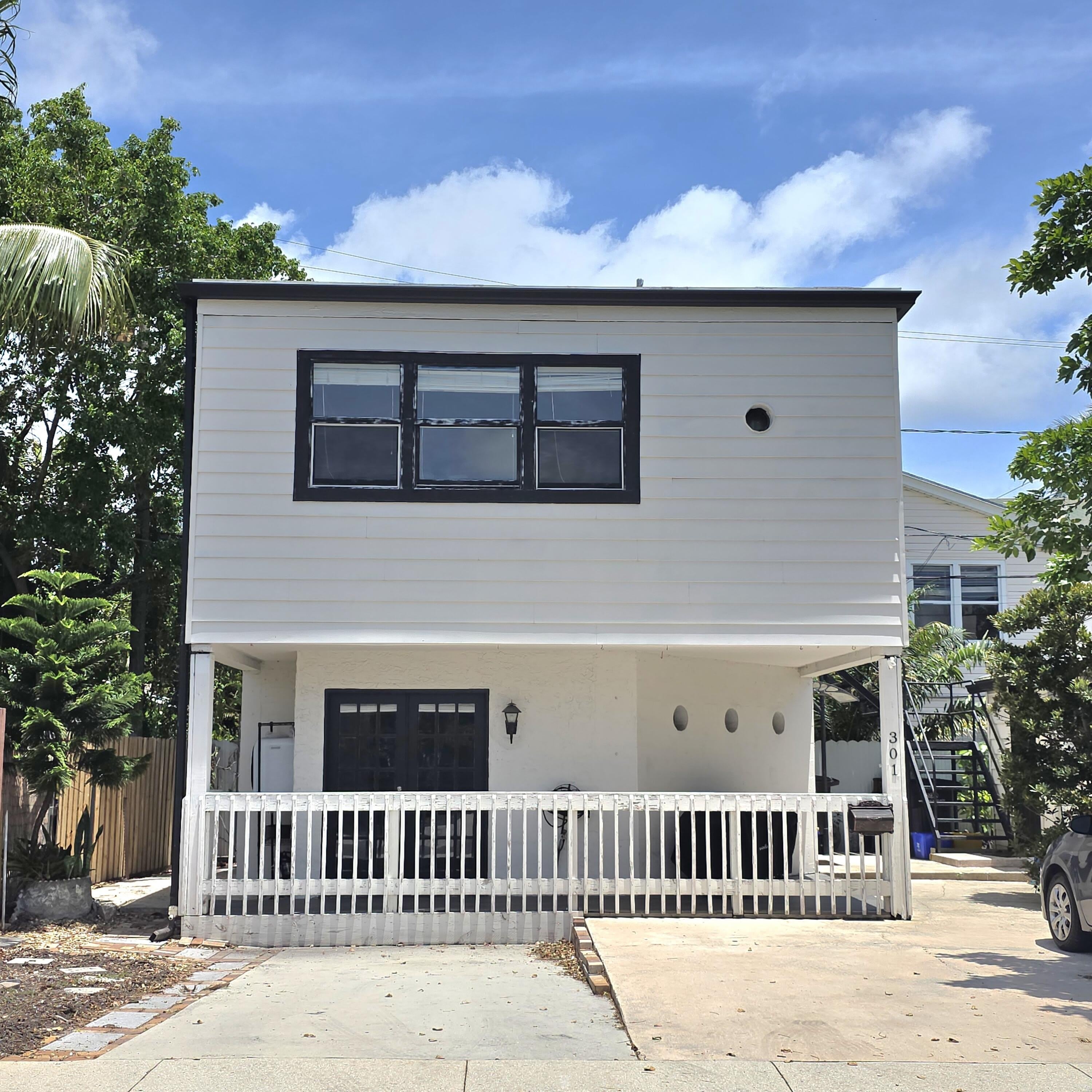 3709 S Olive Avenue – photo 1